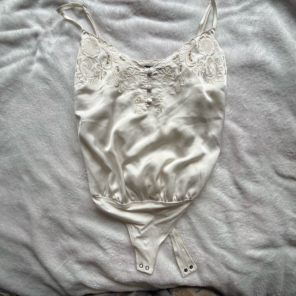 Abercrombie & Fitch Cream Lace Chemise